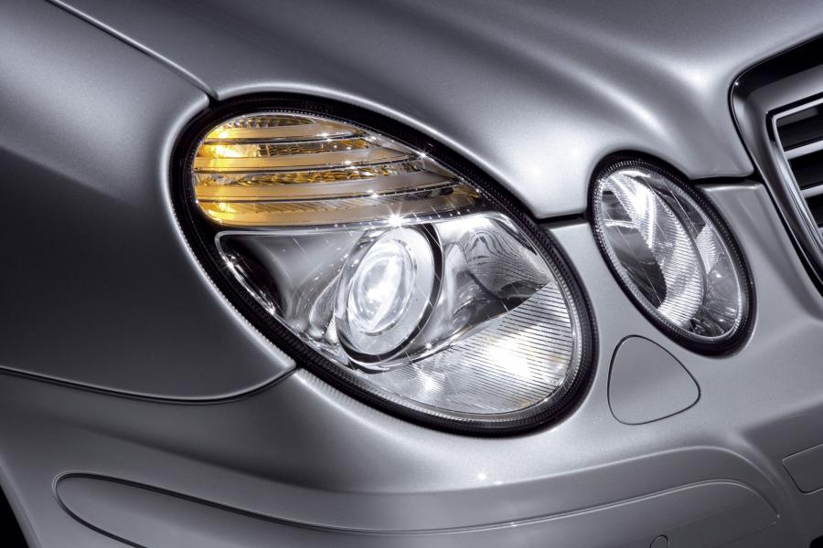  Mercedes-Benz E-Class 2007 года  (фото 17 из 80)